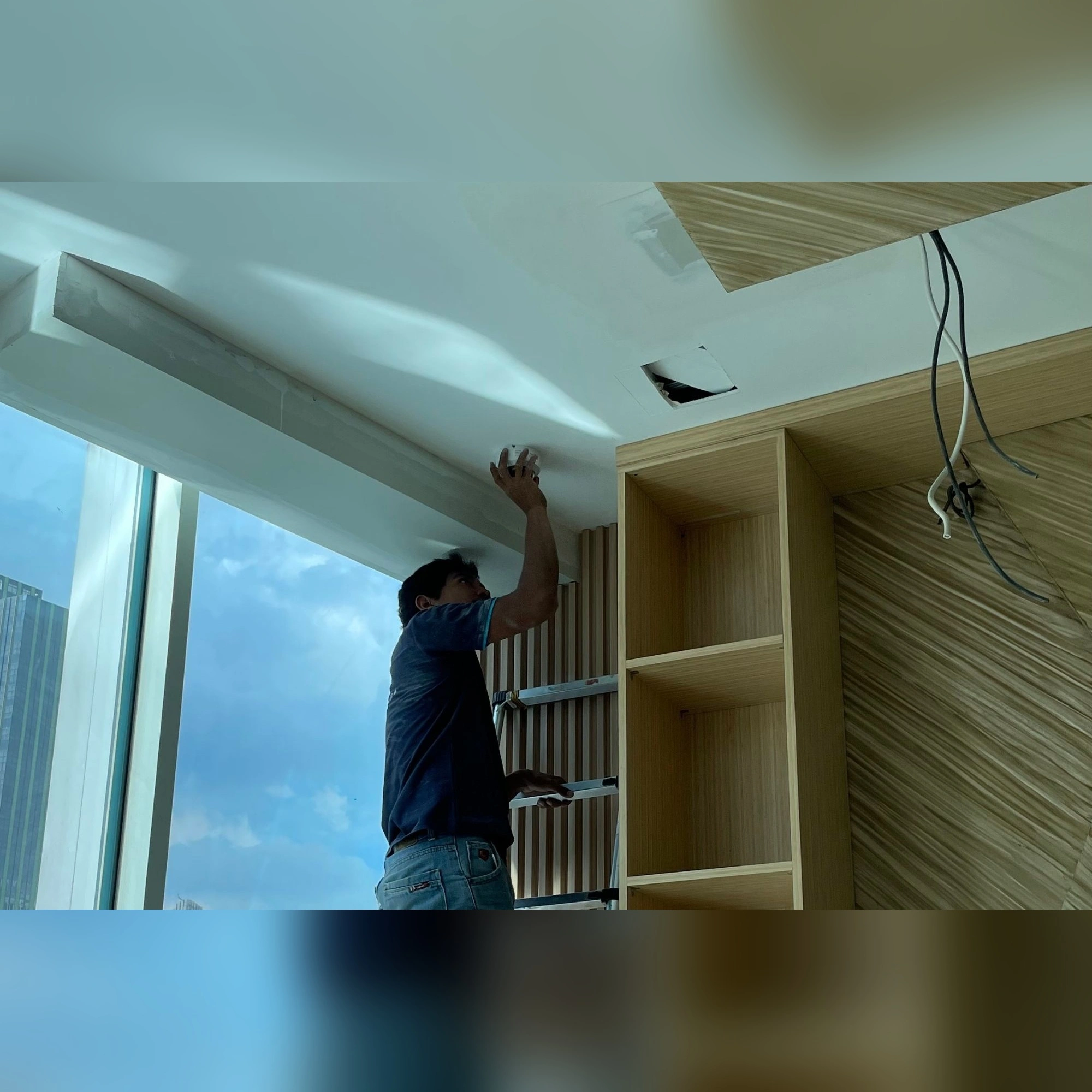 Penggantian kamera CCTV
